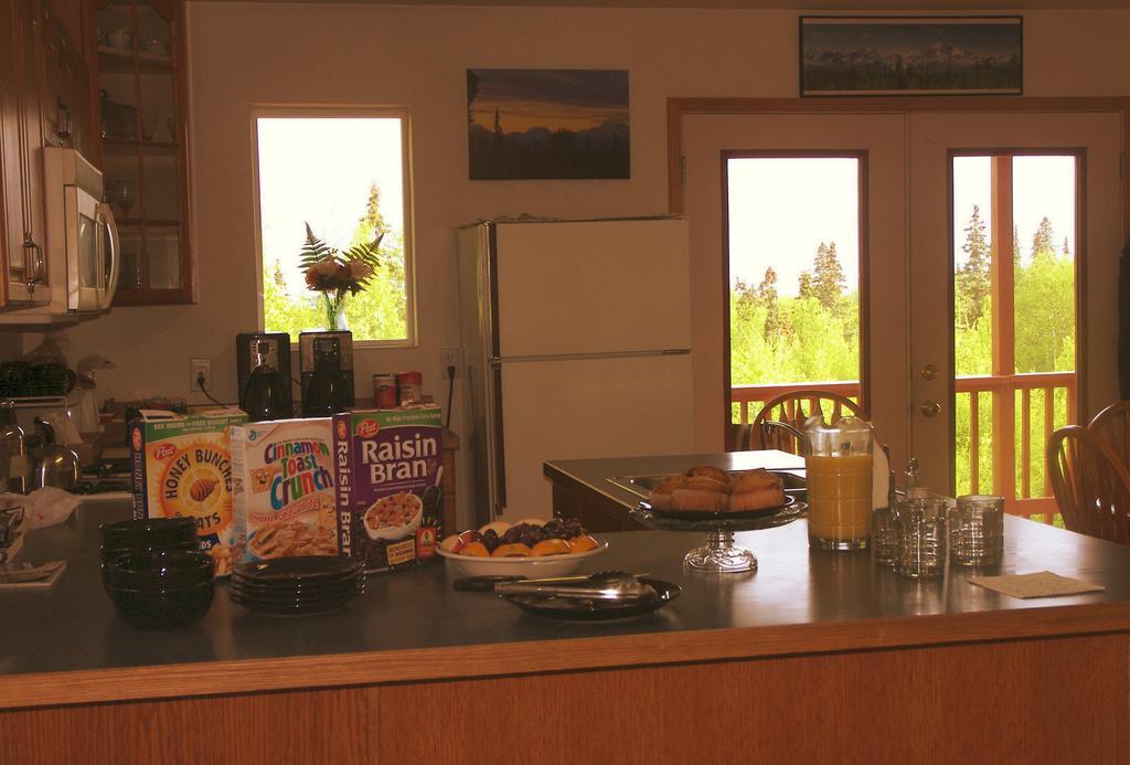 Grace And Bill'S Freedom Hills B&B Talkeetna Bagian luar foto
